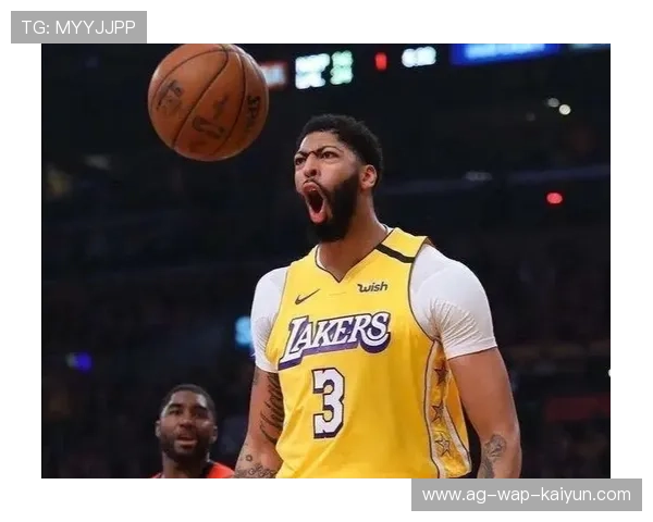 著名篮球专家评出今年联盟表现最抢眼的年轻球员，最年轻的篮球mvp